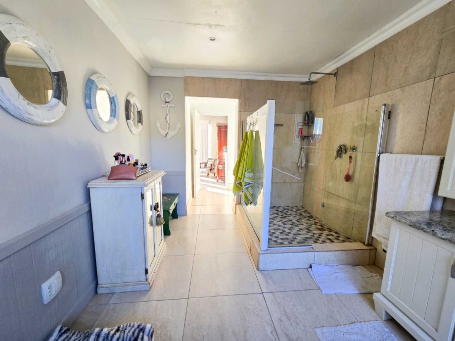 3 Bedroom Property for Sale in Stilbaai Western Cape